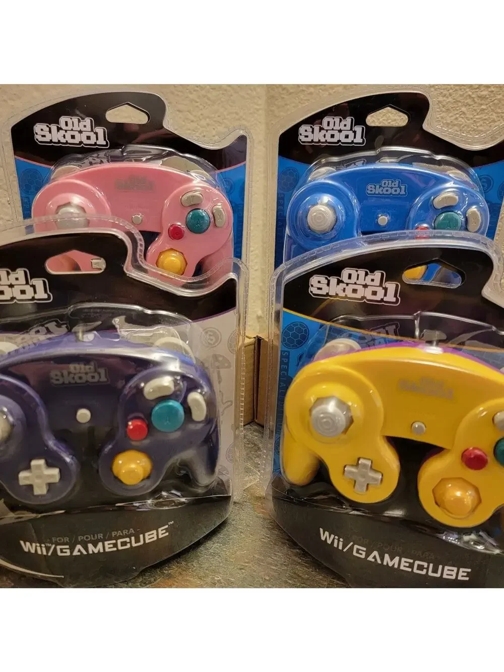 4 Gamecube Controllers - 4 Colors Bundle (NEW) Purple Yellow Pink Blue, Nintendo